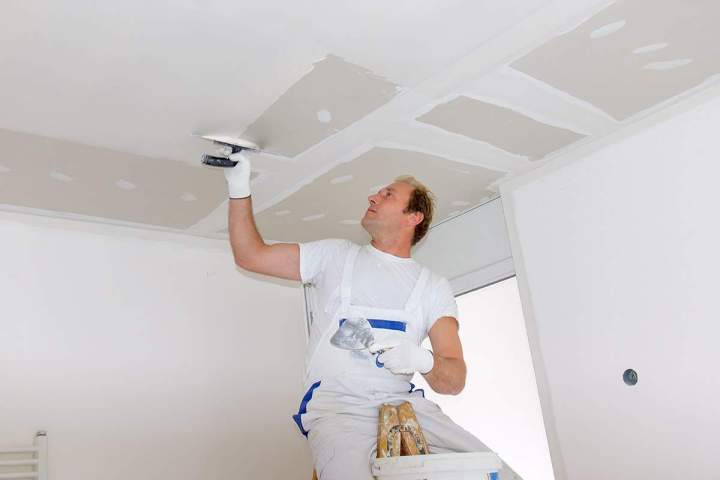 Application enduit au plafond La Roche-Blanche